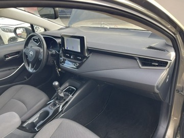 Toyota Corolla XII Sedan Facelifting 1.5 VVT-i 125KM 2023 Toyota Corolla Klimatronik Kamera Tempomat aktywny, zdjęcie 9
