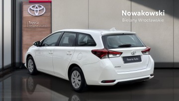 Toyota Corolla XI Sedan Facelifting 1,33 Dual VVT-i 99KM 2018 Toyota Auris 1.33 VVT-i Active II (2012-) 1.33 VVT, zdjęcie 1