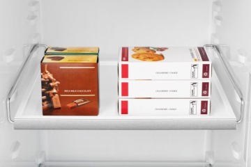 Hisense холодильник RS818N4TFE бок о бок 179 см.