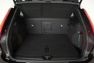 Volvo XC40 Crossover Facelifting 2.0 B3 163KM 2025 Volvo XC 40 VOLVO XC40 Core B3 Mild Hybrid, Dowolna konfiguracja, Polski S, zdjęcie 21