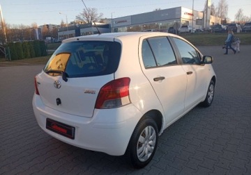 Toyota Yaris II Hatchback 5d 1.0 VVT-i 69KM 2009 Toyota Yaris Kupiony w Polsce - benzyna - klimatyzacja Benzyna 69KM, zdjęcie 7