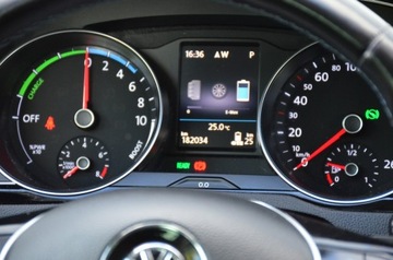 Volkswagen Passat B8 GTE Variant 1.4 TSI Plug-In-Hybrid 218KM 2016 ZAREJESTROWANY 1.4TSI GTE 218KM PLUGIN HYBRID SERWIS NAVI NOWY ROZRZĄD!, zdjęcie 33
