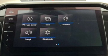 Volkswagen Passat B8 Variant 2.0 TDI BlueMotion SCR 190KM 2019 Volkswagen Passat 4-Motion Automat Navi Parktronic Kamera Alcantara, zdjęcie 28