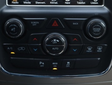 Jeep Grand Cherokee IV Terenowy Facelifting 3.0 V6 CRD 250KM 2013 Jeep Grand Cherokee 3.0 CRD, Salon Polska, 246 KM, zdjęcie 17