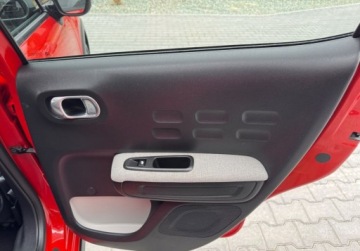 Citroen C3 III Hatchback 1.2 PureTech 82KM 2017 Citroen C3 bezwypadekserwisSHINEjak nowe 1.2 Benzyna 82KM, zdjęcie 25