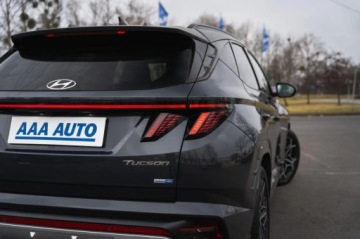 Hyundai Tucson IV SUV 1.6 CRDI 48V 136KM 2022 Hyundai Tucson 1.6 CRDi 48V MHEV, Automat, Navi, zdjęcie 14