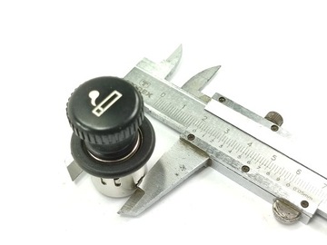 ZAPALOVAČ AUTOMOBILNÍ 21MM HYUNDAI TUCSON 2004-... NOVÁ ORIGINÁLNÍ