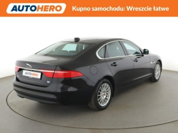 Jaguar XF II Sedan 2.0 i4D 163KM 2017 Jaguar XF FV23 20d Automat Prestige Navi Tempomat, zdjęcie 6