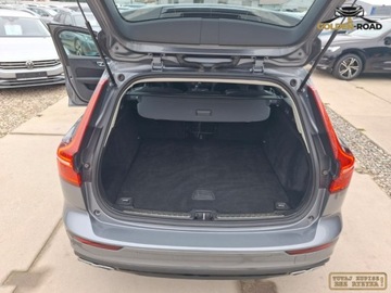 Volvo V60 II  2021 Volvo V60 2,0 B3 163KM R DESIGN alu navi kamera hak grz.fot oplacony 2.0, zdjęcie 21