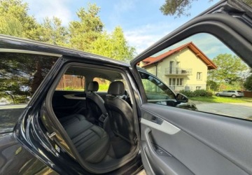 Audi A4 B9 Avant 2.0 TDI 150KM 2017 Audi A4 Avant Audi A4 Avant 2.0 TDI ultra S tronic design 2.0 Diesel 150KM, zdjęcie 29