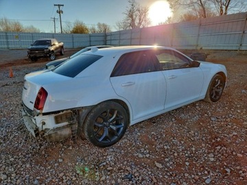 Chrysler 300C II 2021 Chrysler 300 2021 CHRYSLER 300 TOURING 3.6 Benzyna 292KM, zdjęcie 5