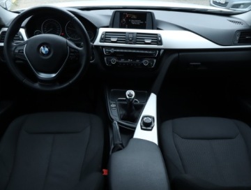 BMW Seria 3 F30-F31-F34 Limuzyna Facelifting 1.5 318i 136KM 2016 BMW 3 318 i, Salon Polska, Serwis ASO, Klima, zdjęcie 6
