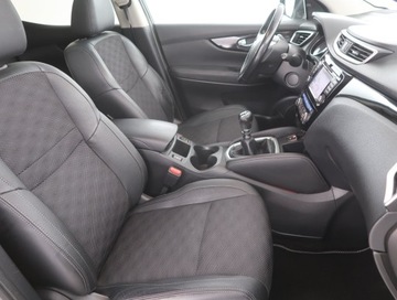 Nissan Qashqai II Crossover 1.6 dCi 130KM 2016 Nissan Qashqai 1.6 dCi, Salon Polska, Serwis ASO, zdjęcie 8