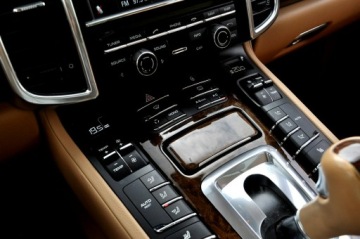 Porsche Cayenne II SUV 3.0 Diesel 245KM 2013 Porsche Cayenne 3.0TDI 245KM Panorama Skóra Navi, zdjęcie 25
