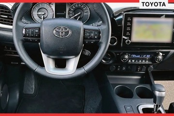 Toyota Hilux VIII Podwójna kabina Facelifting 2.4 D-4D 150KM 2023 Od ręki - Toyota Hilux SR5 2.4 150KM | Tempomat adaptacyjny!, zdjęcie 4