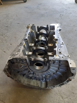 BLOK SILNIKA SLUPEK MERCEDES CLA GLA 1.6 CGI M270