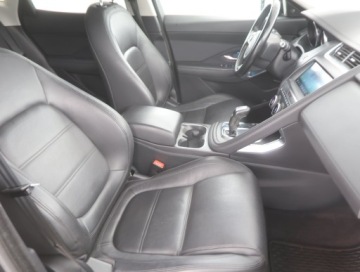 Jaguar E-Pace SUV 2.0 i4P 200KM 2019 Jaguar E-Pace P200 AWD, Salon Polska, Serwis ASO, zdjęcie 8