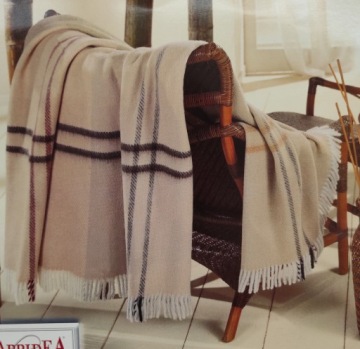 Черное одеяло зеленое синее бахроны 170x135 K010