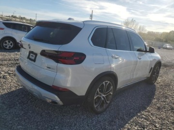 BMW X5 G05 2024 BMW X5 xDrive40i 2024 3.0l 3.0 Benzyna 375KM, zdjęcie 3