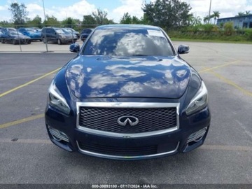 Infiniti Q70 2019 Infiniti Q70 2019 INFINITI Q70L 3.7 LUXE AWD 3.7 Benzyna 330KM, zdjęcie 1