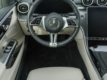 Mercedes Klasa C W206 Limuzyna 1.5 200 204KM 2025 MERCEDES-BENZ C Klasa 200 Avantgarde 1.5 (204KM) 2025, zdjęcie 5