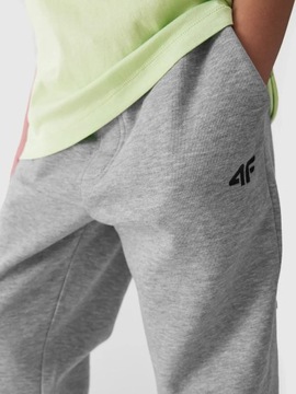 СПОРТИВНЫЕ БРЮКИ ДЛЯ МАЛЬЧИКОВ 4F СПОРТИВНЫЕ БРЮКИ ДЛЯ МЛАДШИХ ДЕТЕЙ, ХЛОПОК AW23M411