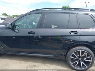 BMW X7 2021 BMW X7 xDrive40i 2021 3.0l 3.0 Benzyna 335KM, zdjęcie 2