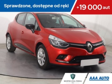 Renault Clio IV Grandtour Facelifting 1.2 73KM 2017 Renault Clio 1.2 16V, Salon Polska, Navi, Klima