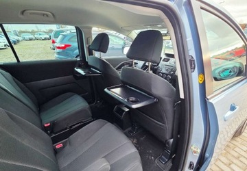 Mazda 5 II 1.8 MZR 115KM 2013 Mazda 5 1,8 Ben 6-Biegow 7 osobowa 1.8 Benzyna 116KM, zdjęcie 19