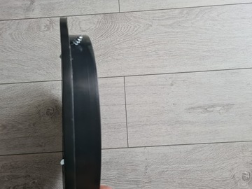 POKRYWA CZARNA WŁAZ DEKIEL RURY STUDNI 1,5T CZARNY 400 mm