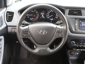 Hyundai i20 II Hatchback 5d 1.0 T-GDI 120KM 2016 Hyundai i20 1.0 T-GDI, Serwis ASO, Skóra, Navi, zdjęcie 15