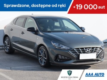 Hyundai i30 III Hatchback Facelifting 1.5 T-GDI 48V 160KM 2022 Hyundai i30 Fastback 1.5 T-GDI MHEV, Salon Polska