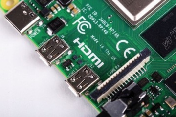 Микрокомпьютер Raspberry Pi 4 Model B 2 ГБ