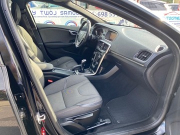 Volvo V40 II Hatchback Facelifting 2.0 D2 120KM 2017 Volvo V40 CROSS COUNTRY LEDY NAWIGACJA PARKTRONIC KLIMA PODGRZEWANE FOTELE, zdjęcie 7