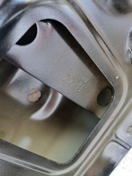 JEEP COMPAS VÍKO KUFRU ZADNÍ