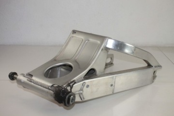 YAMAHA R6 RJ01 RJ03 98-02 WAHACZ TYŁ OŚKA
