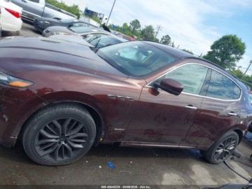 Maserati Levante 2019 Maserati Levante Gransport 2019 3.0 Benzyna 345KM, zdjęcie 1