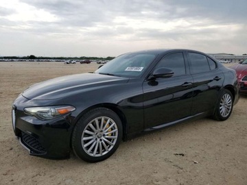 Alfa Romeo Giulia II Sedan 2.0 TBi 280KM 2018 Alfa Romeo Giulia 2018 ALFA ROMEO GIULIA TI Q4 2.0 Benzyna 280KM, zdjęcie 1