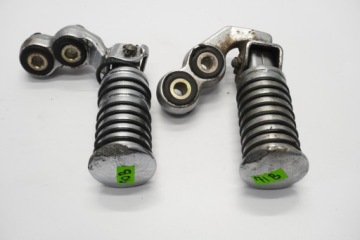 YAMAHA XV 535 VIRAGO 87-03 ПОДСТАВКА ДЛЯ НОГ ВОДИТЕЛЯ ПЕРЕДНЯЯ ПРАВАЯ И ЛЕВАЯ