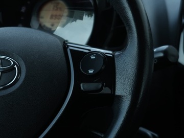 Toyota Aygo II Hatchback 3d Facelifting 1.0 VVT-i 72KM 2019 Toyota Aygo 1.0 VVT-i, Salon Polska, Klima, zdjęcie 19