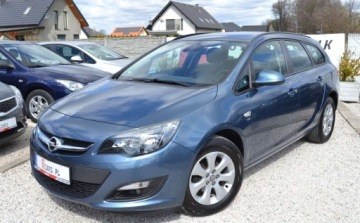 Opel Astra J Sports Tourer Facelifting 1.6 Twinport ECOTEC 115KM 2014 Opel Astra 1.6 - Bezwypadkowe - 1 wlasciciel - Stan Mega - auto oplacone, zdjęcie 11