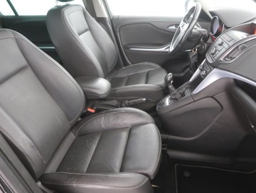 Opel Zafira C Tourer 1.6 CDTI ECOTEC 136KM 2016 Opel Zafira 1.6 CDTI, 7 miejsc, Skóra, Klima, zdjęcie 8