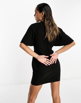Asos Design NG3 unn czarna dopasowana sukienka mini dekolt S
