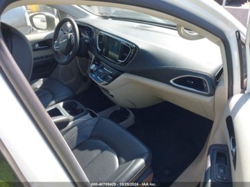 Chrysler Pacifica II 2023 Chrysler Pacifica Touring L 2023 3.6l 3.6 Benzyna 287KM, zdjęcie 9