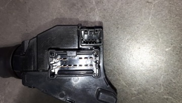 255408H702 PŘEPÍNAČ SVĚTEL NISSAN TERRANO 2 II