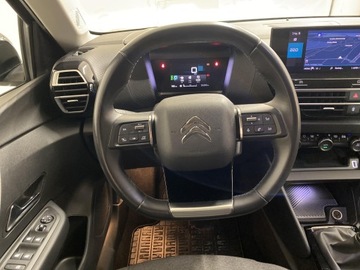 Citroen C4 III SUV 1.2 PureTech 130KM 2022 Citroën C4 1.2 PureTech Shine S&amp;S III (2020-) Cit, zdjęcie 11