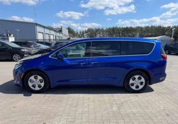 Chrysler Pacifica II 2018 Chrysler Pacifica 2018 Chrysler Pacifica HYBRID TOURING PLUS auto w Polsce, zdjęcie 7