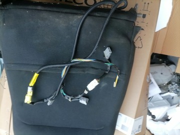 PODPORA SEDADLO LEVÝ PŘEDNÍ TOYOTA AVENSIS II T25