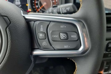 Jeep Wrangler IV 80th Anniversary 2d  Seria 6 2.0 GME Turbo 272KM 2025 Jeep Wrangler SAHARA GME 2.0 Turbo 272 KM ALPINE Polski Salon Od reki, zdjęcie 11