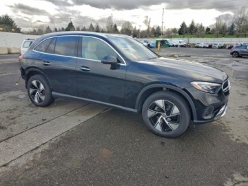Mercedes GLC C254/X254 2023 Mercedes-Benz GLC 300 4Matic 2023 2.0 Benzyna 255KM, zdjęcie 4